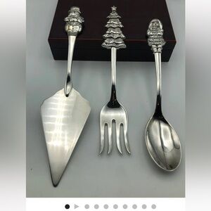International Holiday Silverware Serving Set